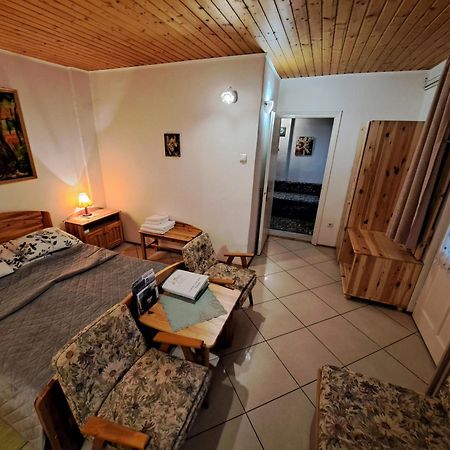 Ferienwohnung Csaladi Vendeghaz Erlau Exterior foto