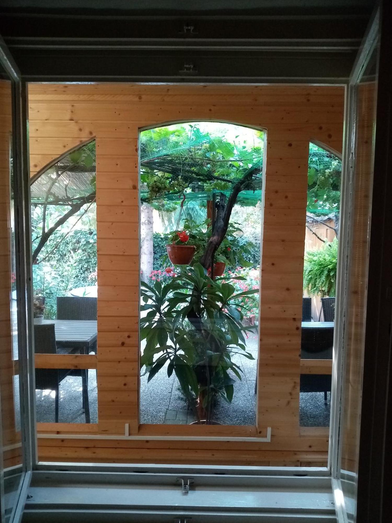 Ferienwohnung Csaladi Vendeghaz Erlau Exterior foto