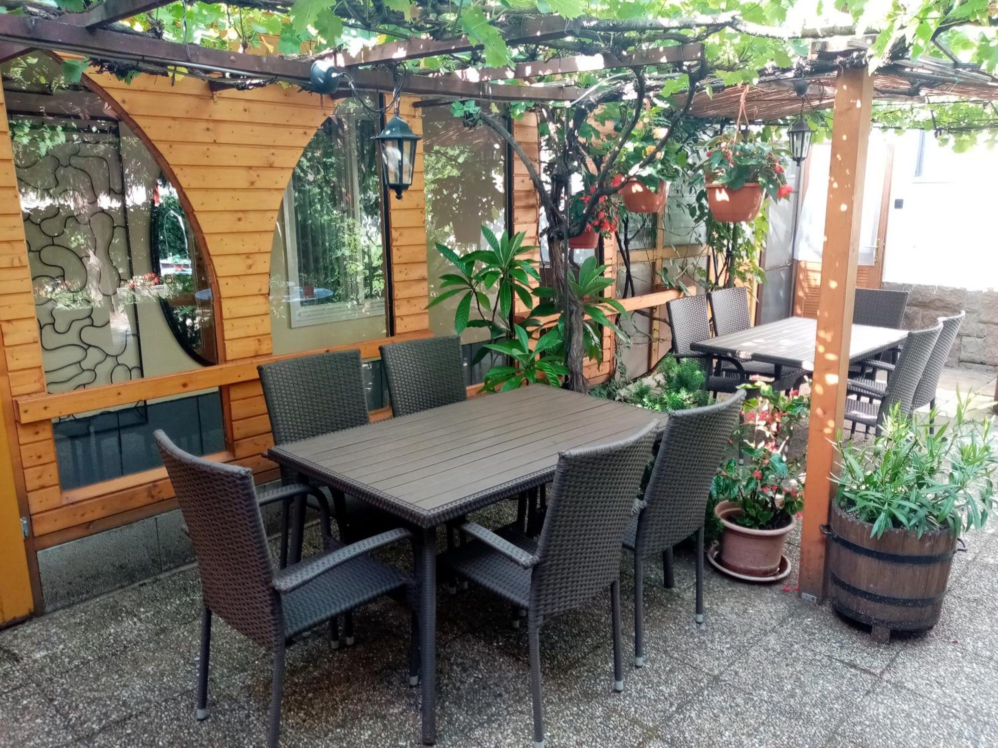 Ferienwohnung Csaladi Vendeghaz Erlau Exterior foto