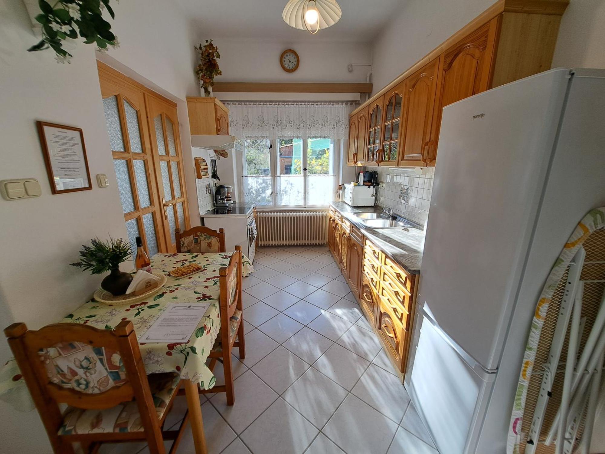 Ferienwohnung Csaladi Vendeghaz Erlau Exterior foto
