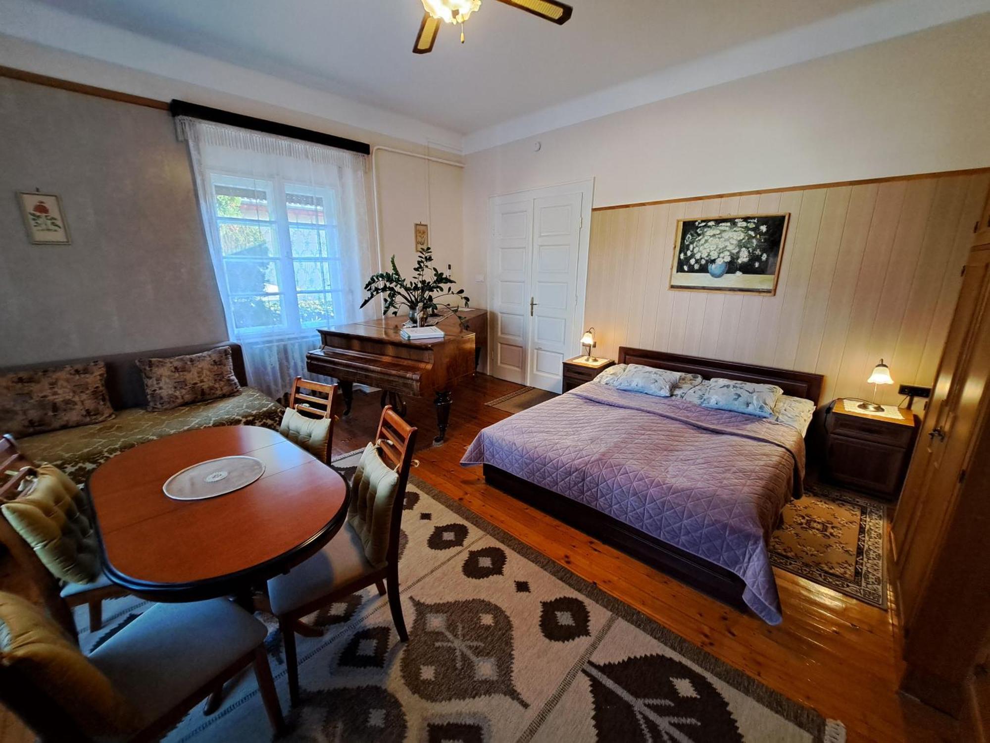 Ferienwohnung Csaladi Vendeghaz Erlau Exterior foto